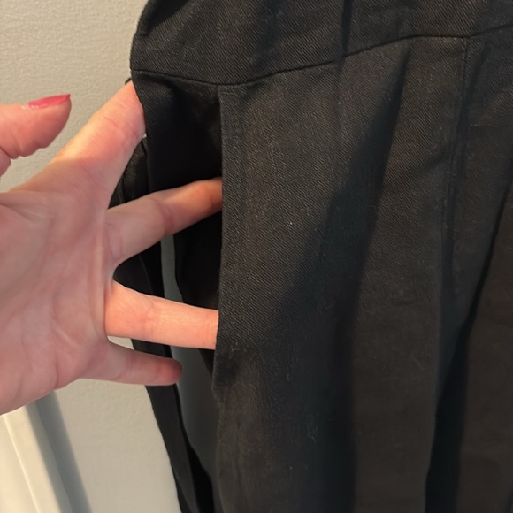 NWT Women’s Old Navy Large Black Jumper - Picture 2 of 11